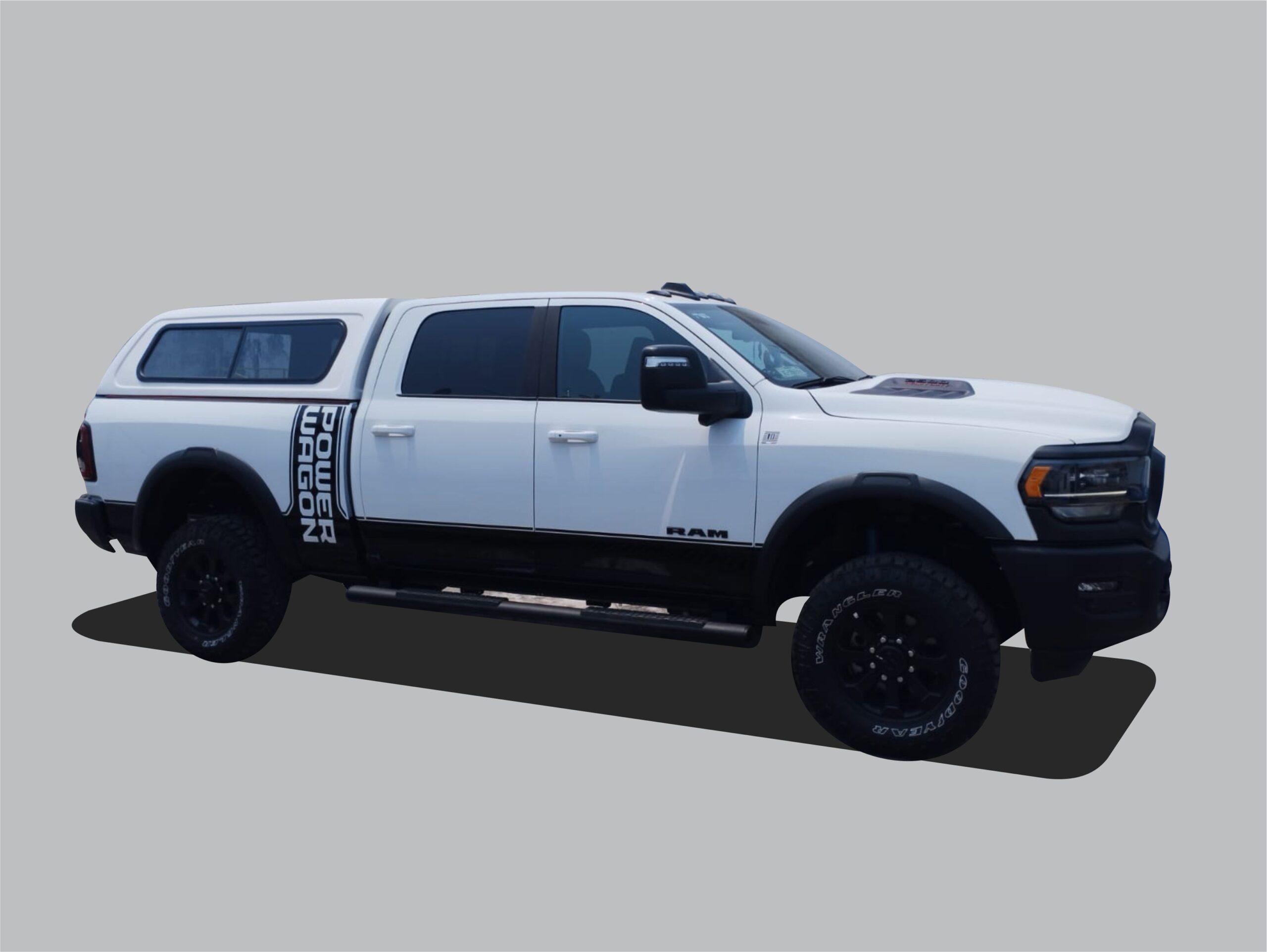 camper ram 1500 futura