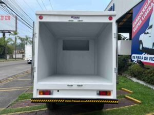 carroceria con rompe viento fransol 2